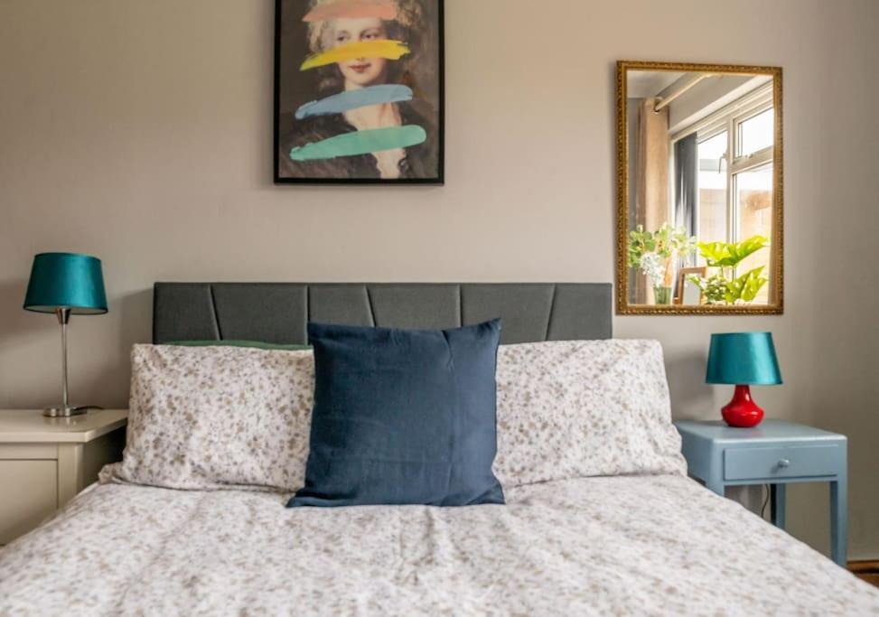6 Riverside Sleeps 5 Nec 7mins Bhx 8mins Apartment Coleshill